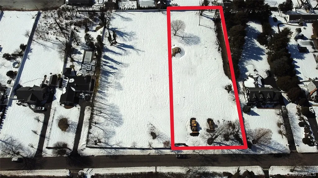 100 Awixa Avenue Bay Shore NY 11706