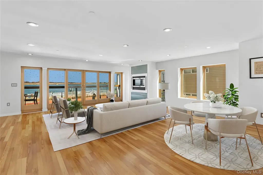 416 W Bay Drive Long Beach NY 11561