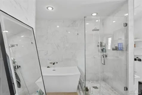 416 W Bay Drive Long Beach NY 11561
