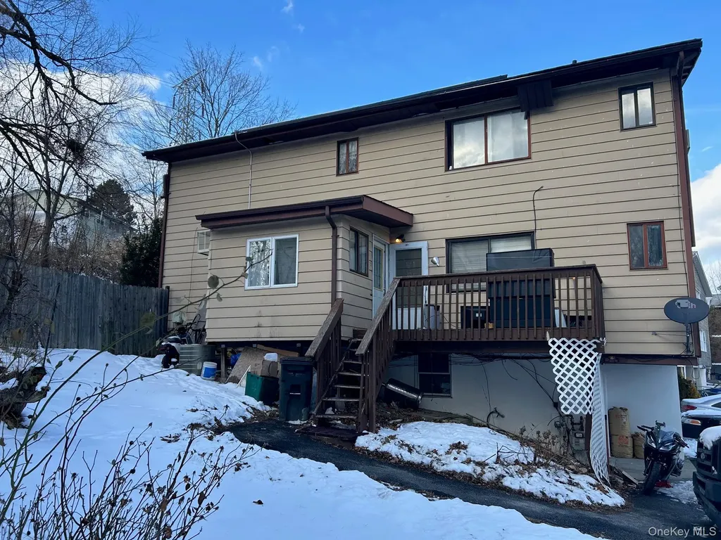 16 Spring Brook Road Nanuet NY 10954
