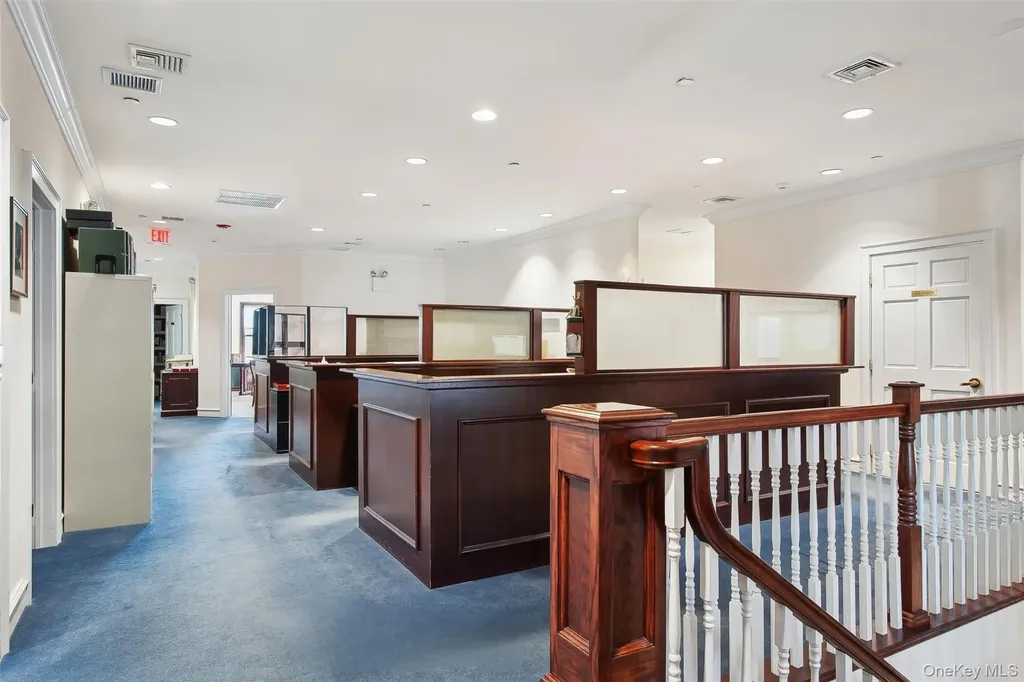 33 W 2nd Street Riverhead NY 11901