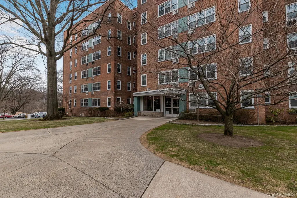 76 Dehaven Drive Yonkers NY 10703