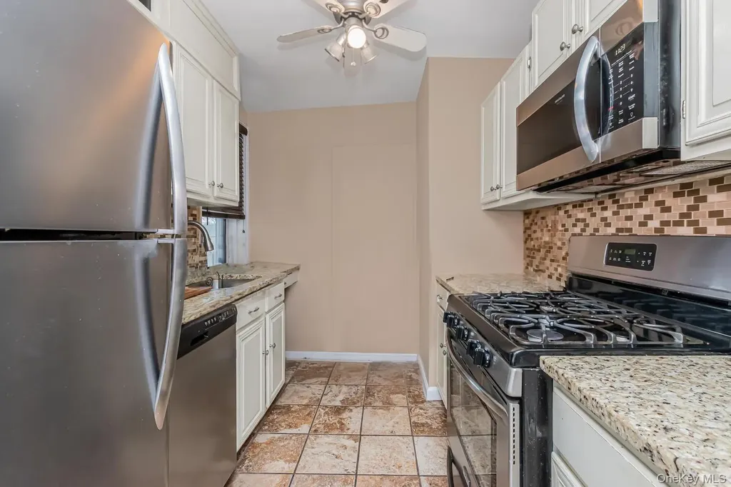 76 Dehaven Drive Yonkers NY 10703