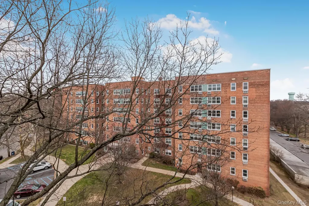 76 Dehaven Drive Yonkers NY 10703
