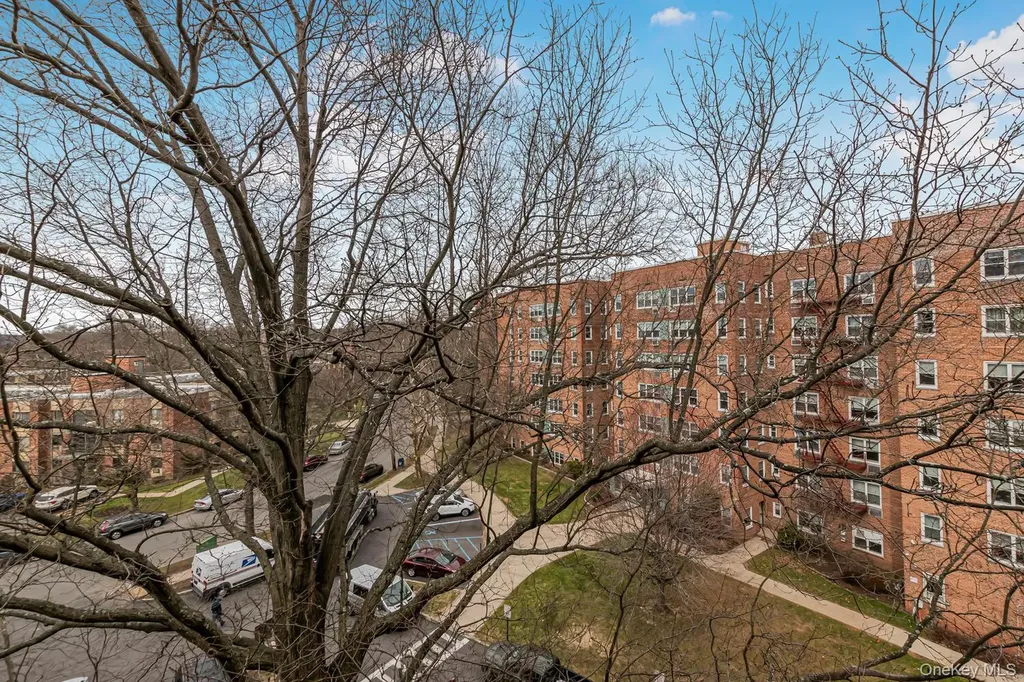 76 Dehaven Drive Yonkers NY 10703
