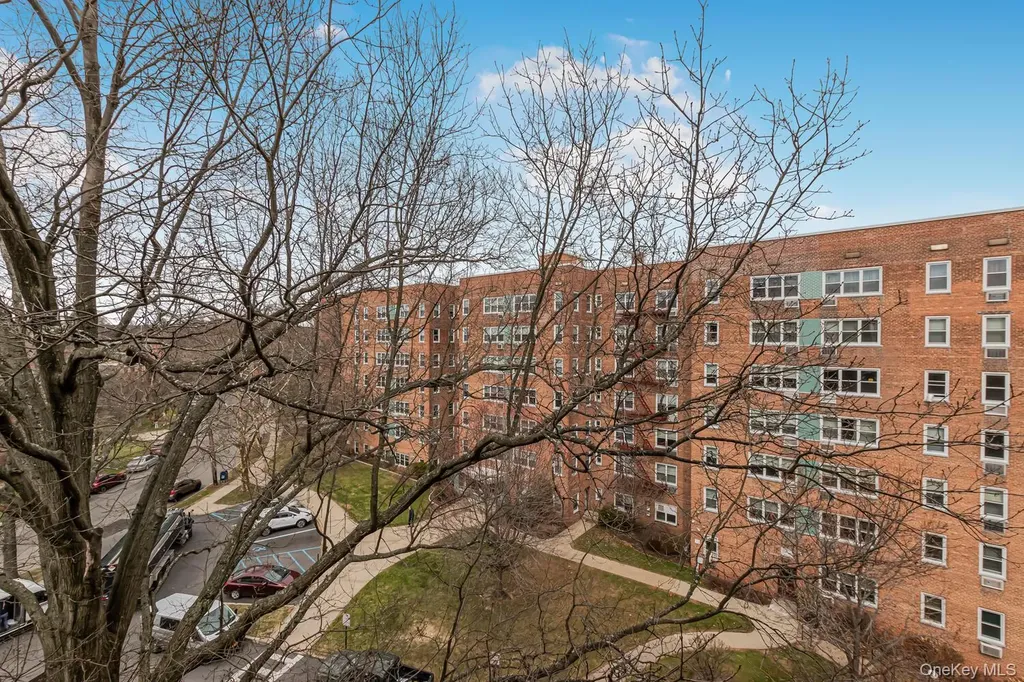 76 Dehaven Drive Yonkers NY 10703