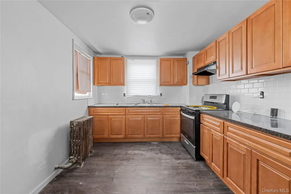 126-19 Sutter Avenue South Ozone Park NY 11420