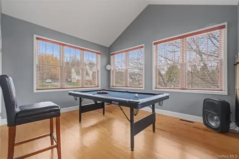 26 Mount Pleasant Drive Poughquag NY 12570