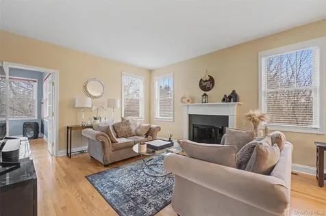 26 Mount Pleasant Drive Poughquag NY 12570
