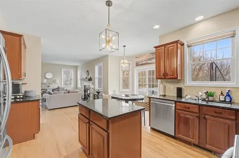 26 Mount Pleasant Drive Poughquag NY 12570