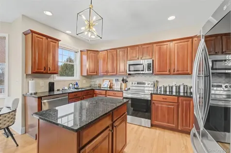 26 Mount Pleasant Drive Poughquag NY 12570