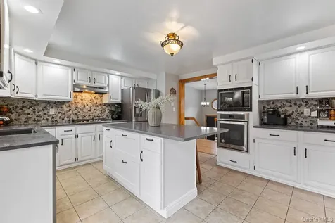 4 Stonewall Farm Road Mahopac NY 10541