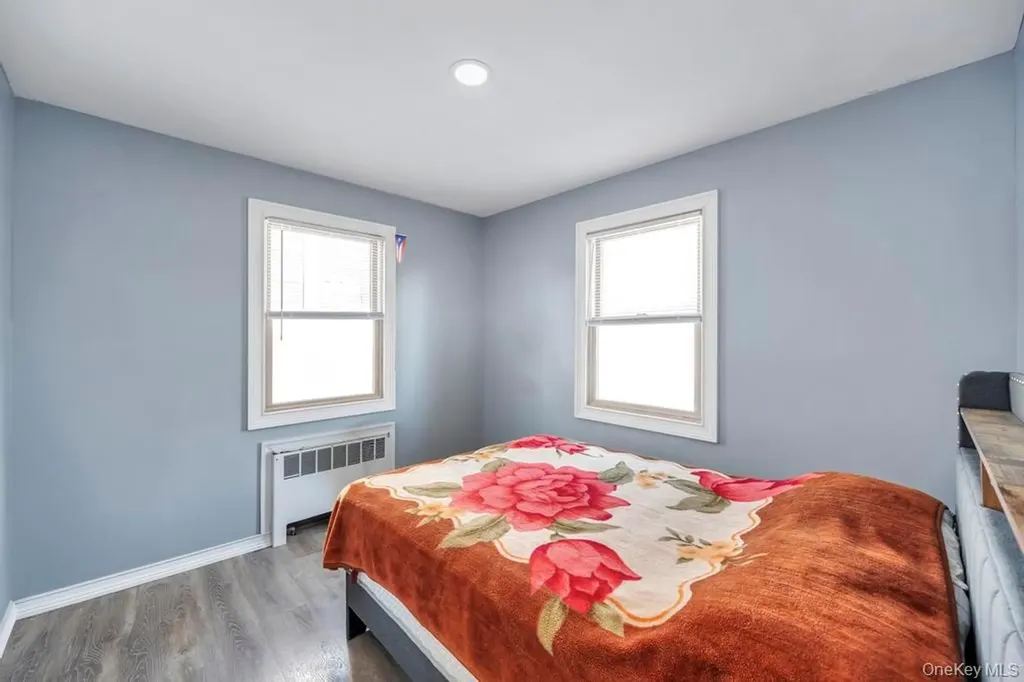 1333 5th Avenue Bay Shore NY 11706