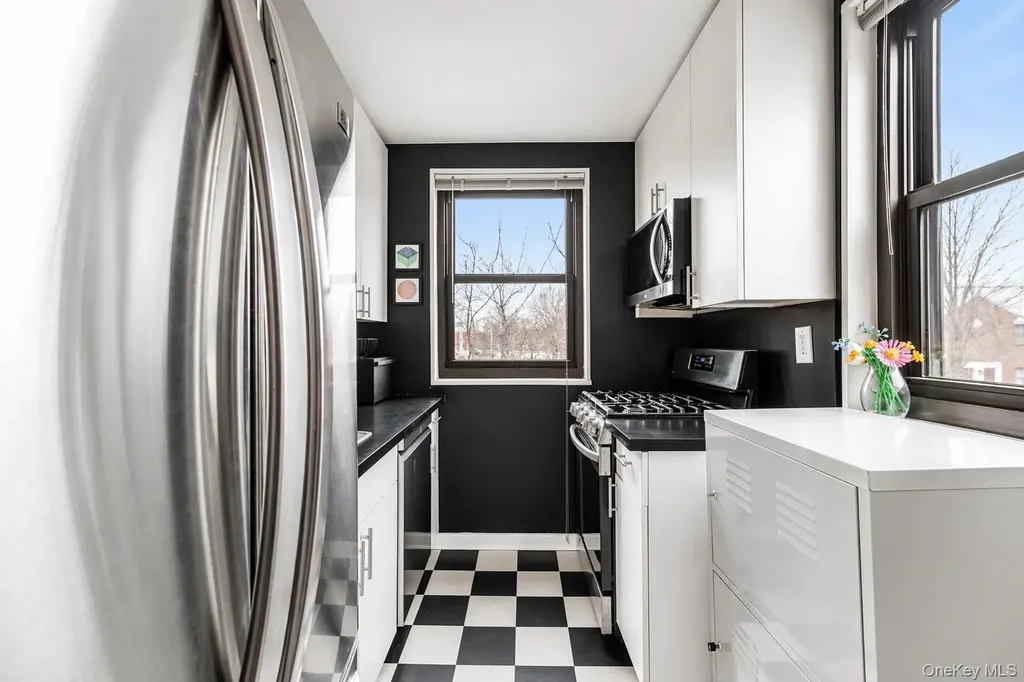 158-22 16th Avenue Whitestone NY 11357