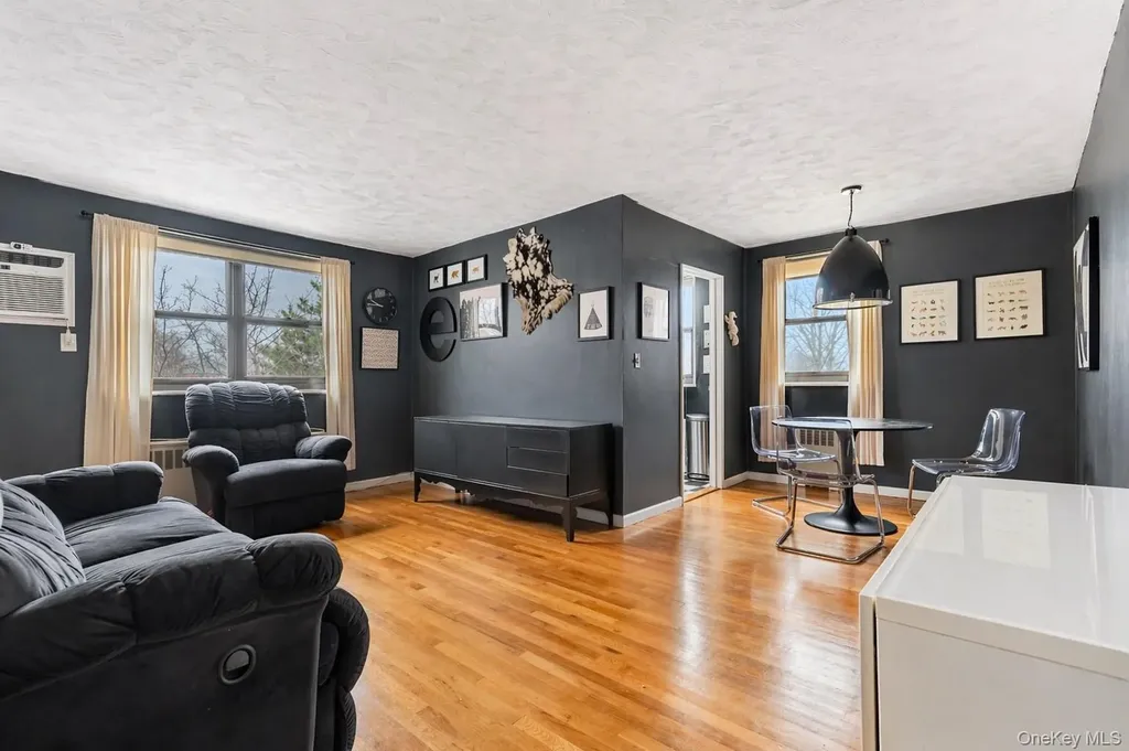 158-22 16th Avenue Whitestone NY 11357