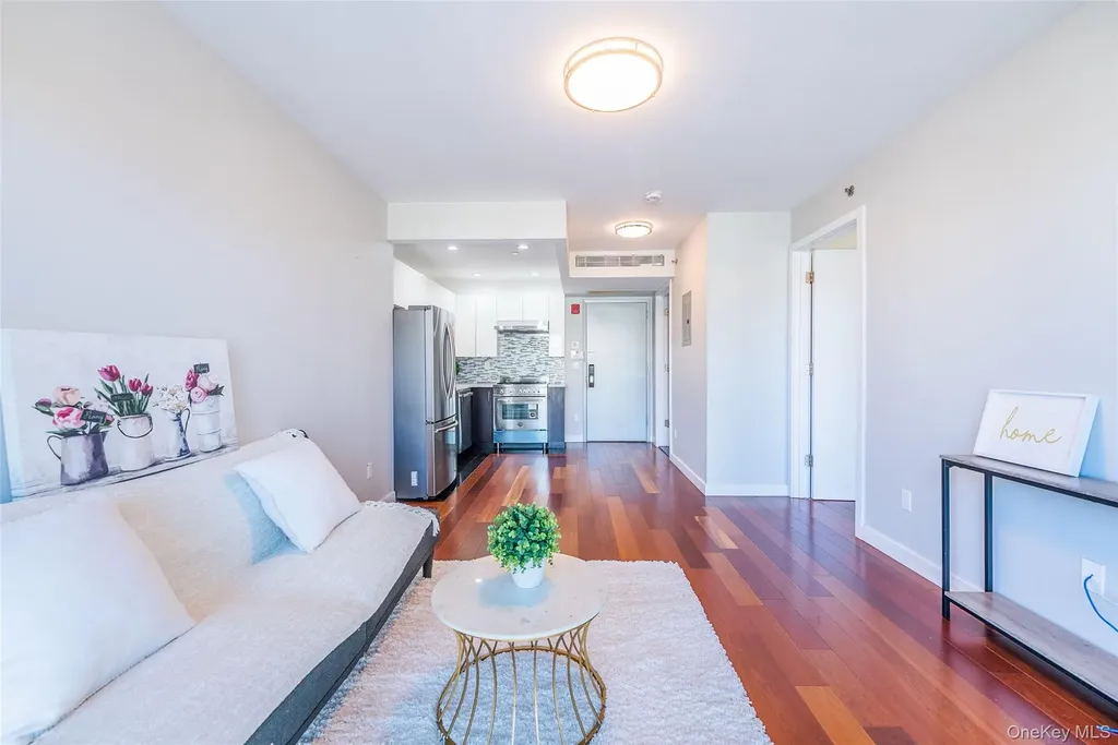 14238 37th Avenue Flushing NY 11354