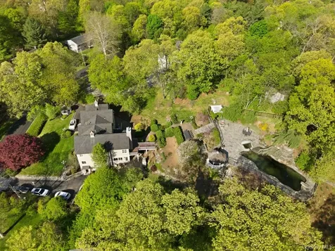 33 Greenbriar Drive Chappaqua NY 10514