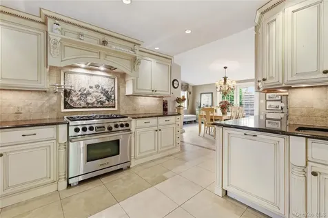 33 Greenbriar Drive Chappaqua NY 10514