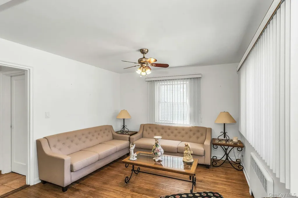 1844 Old Mill Road Merrick NY 11566