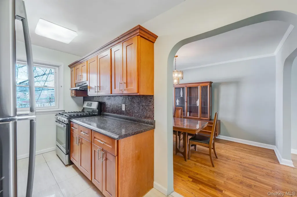 148-07 61st Road Flushing NY 11367