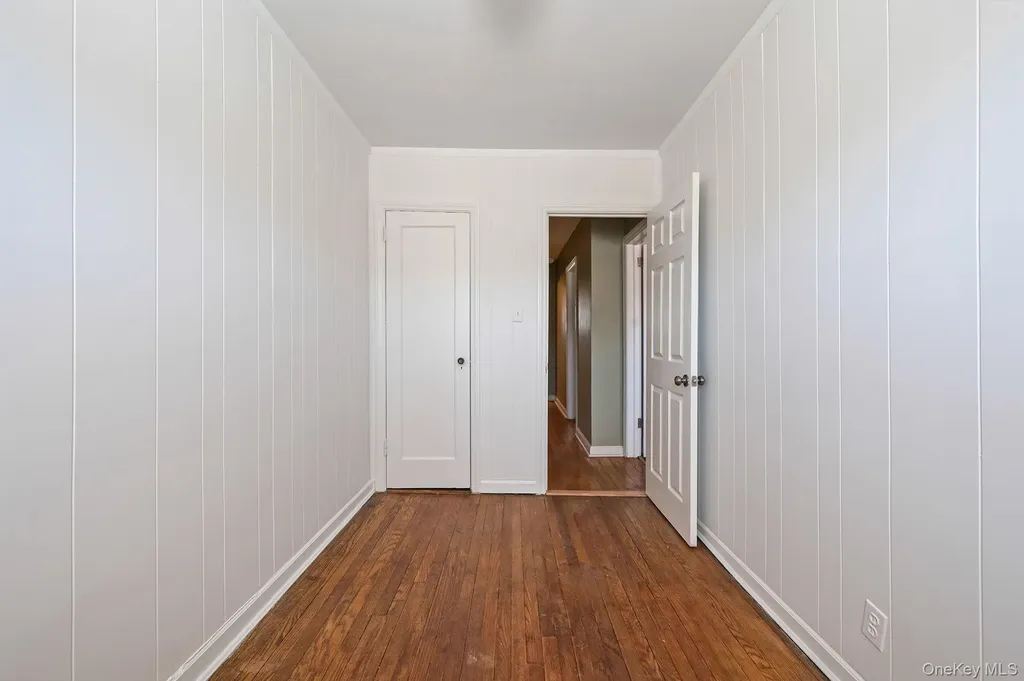 148-07 61st Road Flushing NY 11367