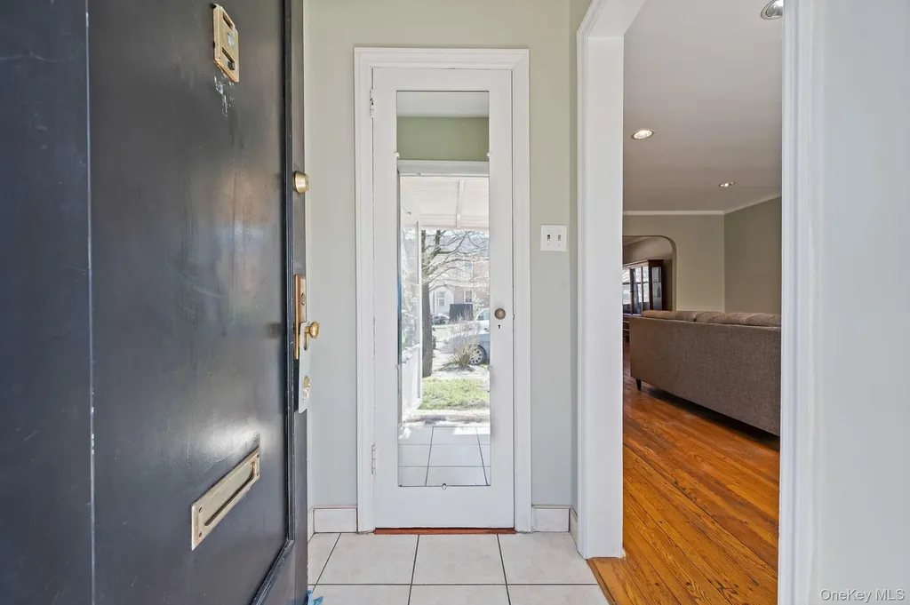 148-07 61st Road Flushing NY 11367