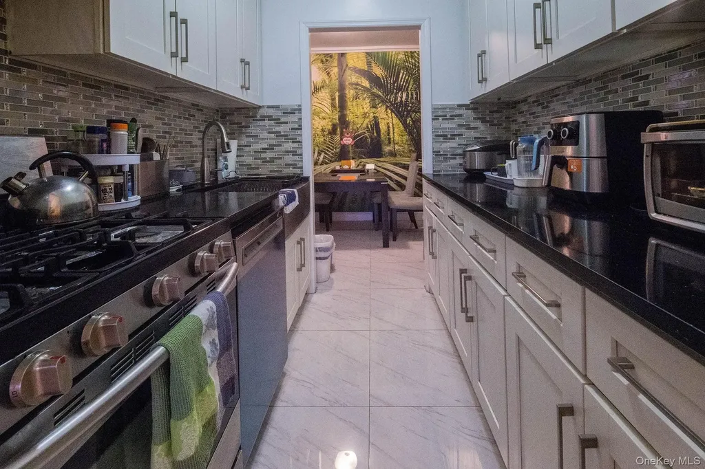9945 67th Road Forest Hills NY 11375