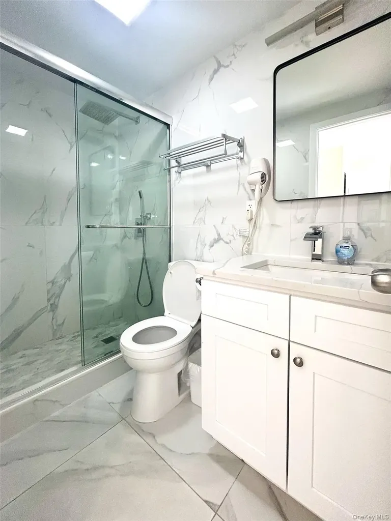 14346 37th Avenue Flushing NY 11354