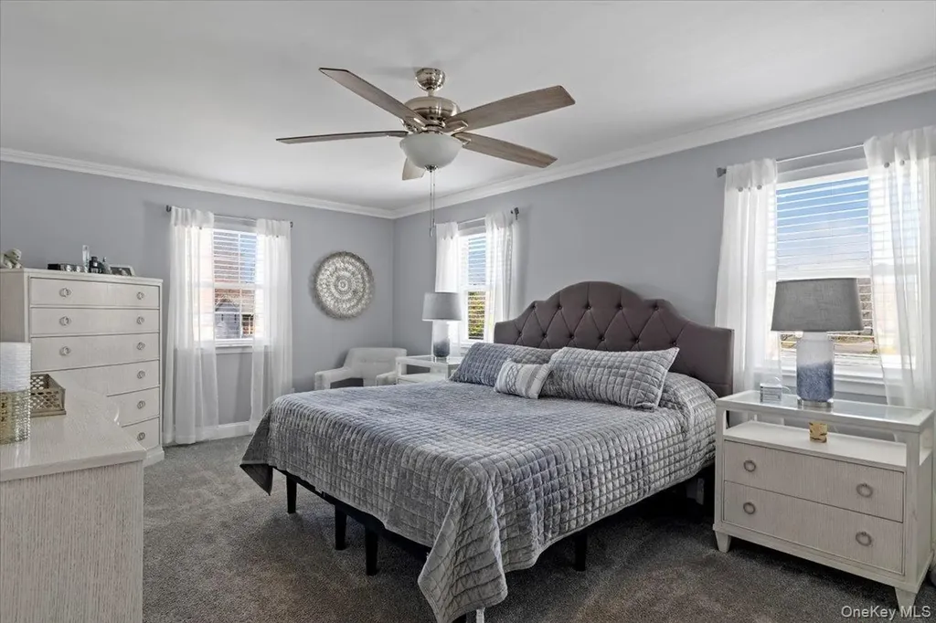 16 Loughlin Drive Shirley NY 11967
