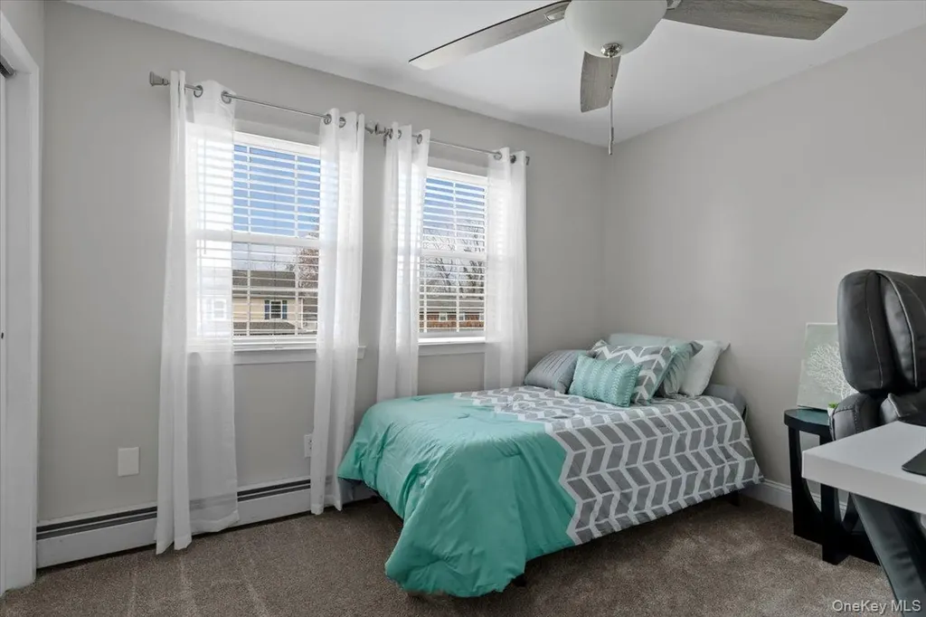 16 Loughlin Drive Shirley NY 11967