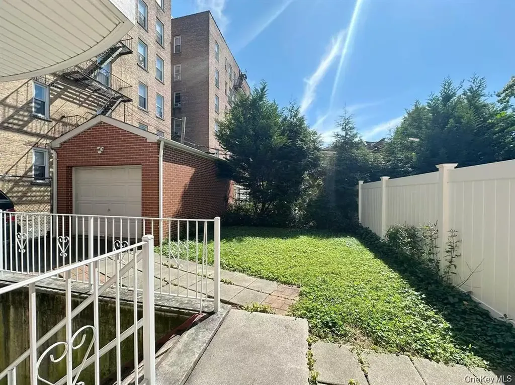 143-22 Beech Avenue Flushing NY 11355