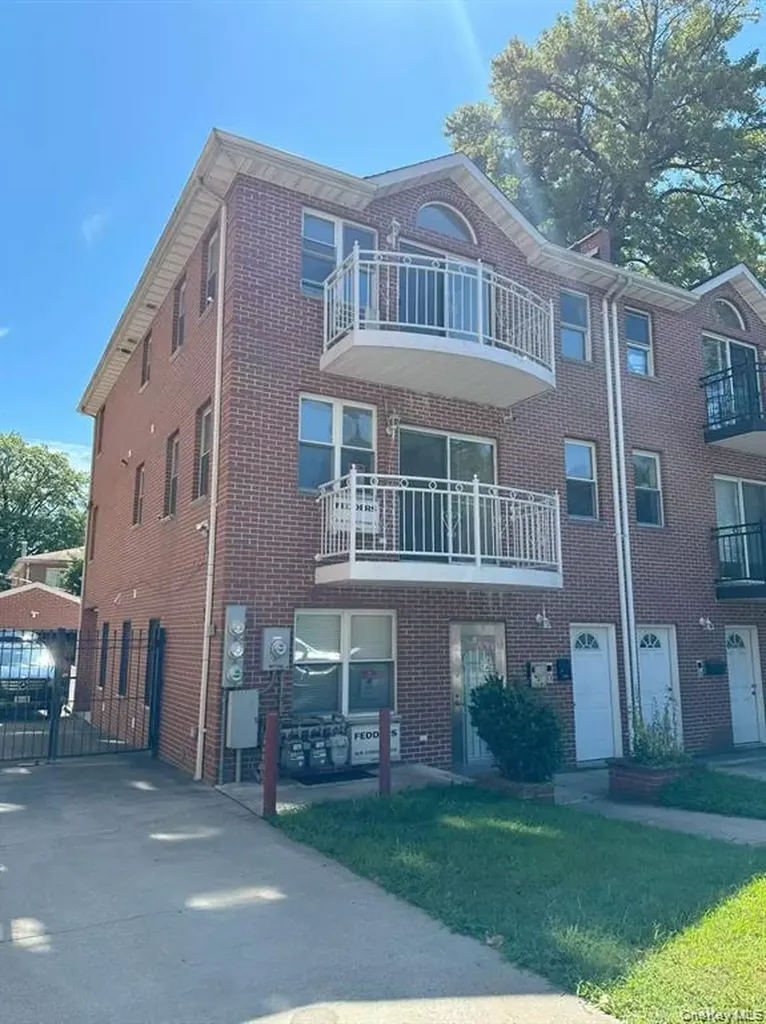 143-22 Beech Avenue Flushing NY 11355