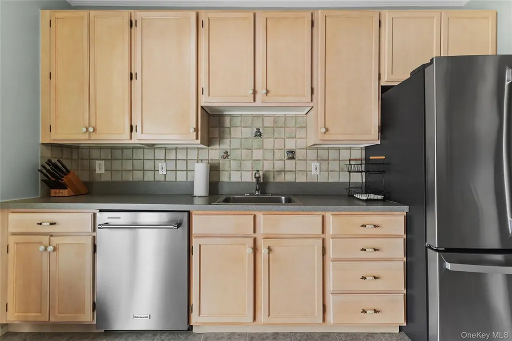 15 Timber Ridge Drive Coram NY 11727