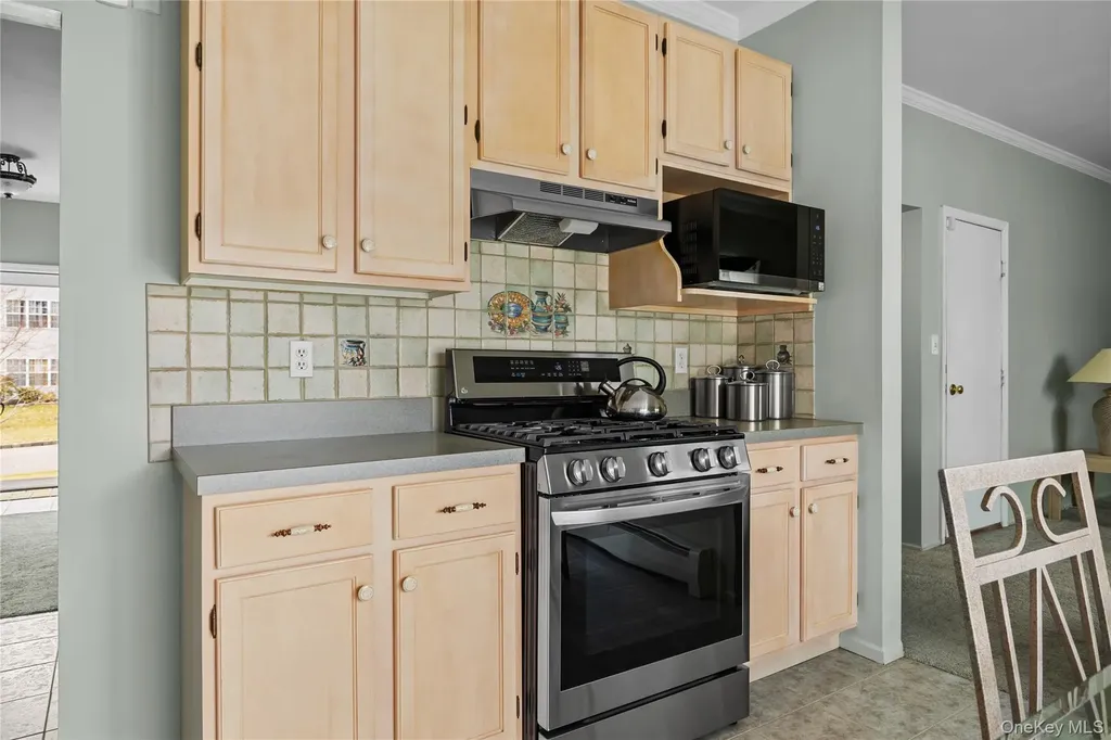 15 Timber Ridge Drive Coram NY 11727