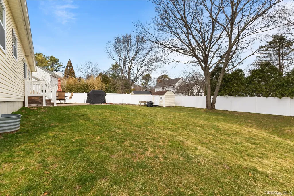 15 Timber Ridge Drive Coram NY 11727