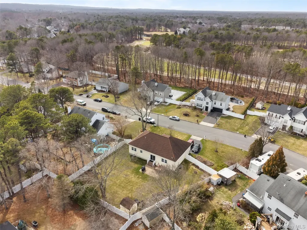 15 Timber Ridge Drive Coram NY 11727
