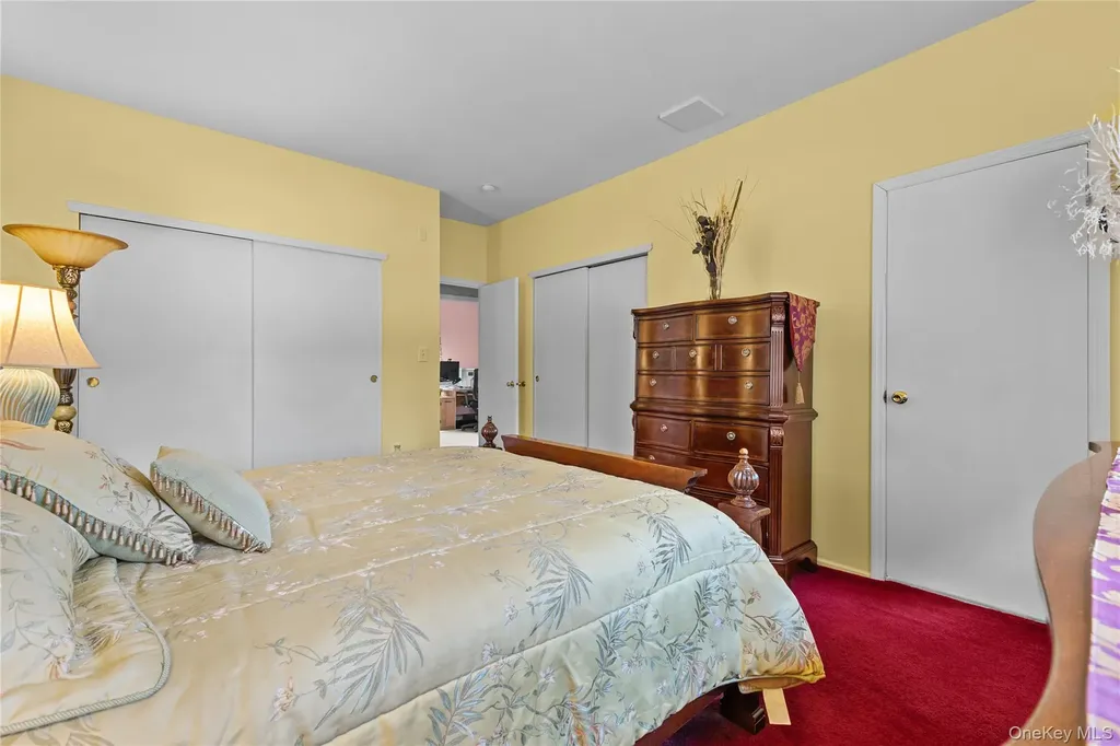 15 Timber Ridge Drive Coram NY 11727