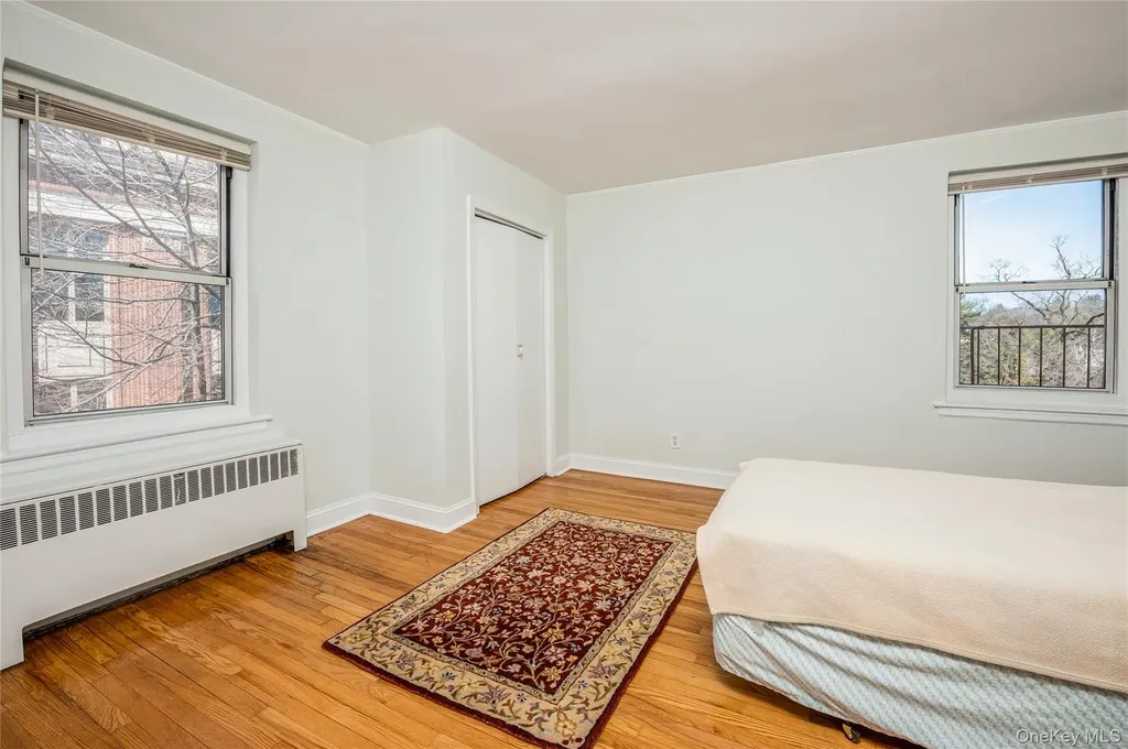 781 Palmer Road Bronxville NY 10708