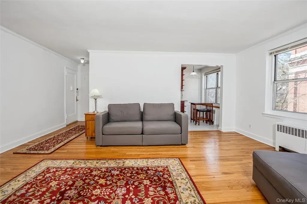 781 Palmer Road Bronxville NY 10708