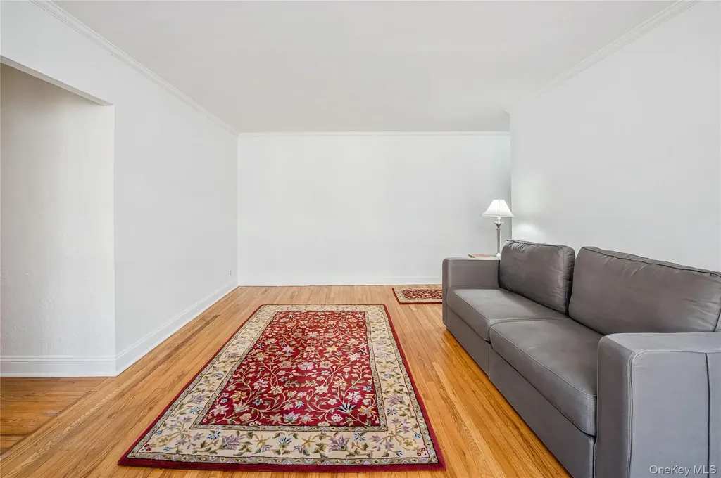 781 Palmer Road Bronxville NY 10708