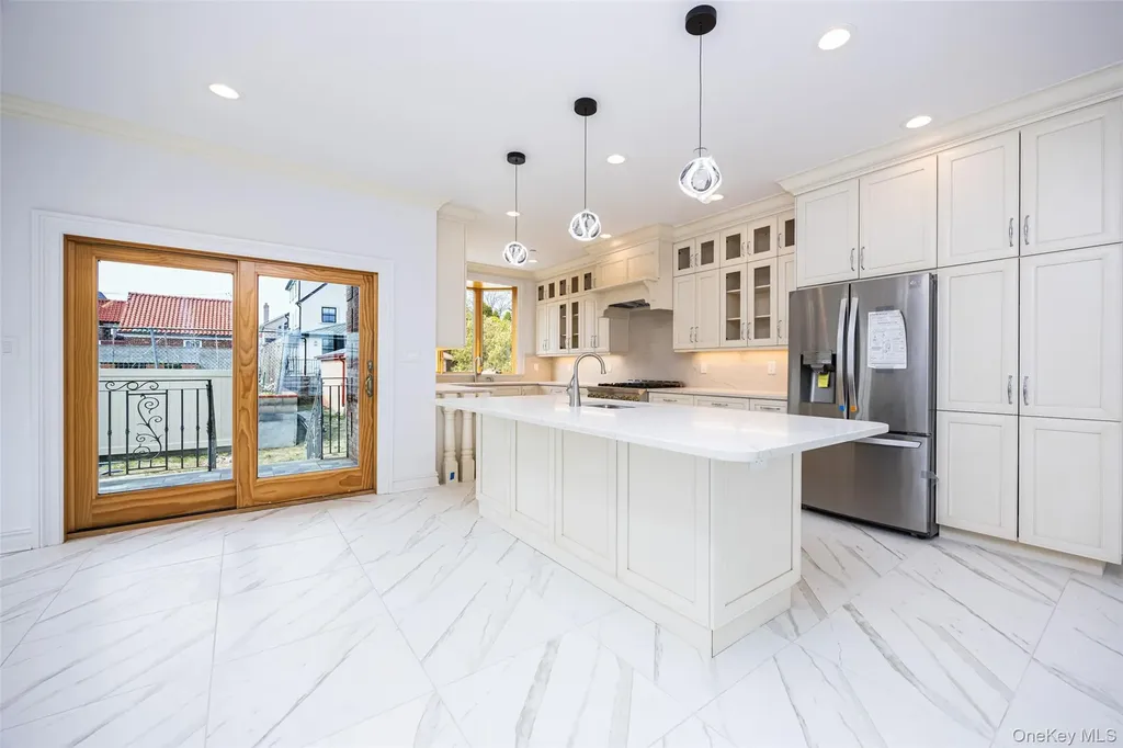 10-42 Utopia Parkway Beechhurst NY 11357