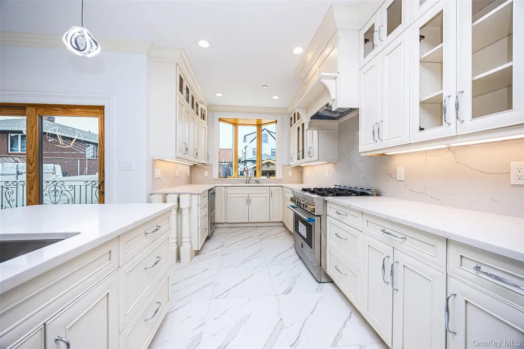 10-42 Utopia Parkway Beechhurst NY 11357