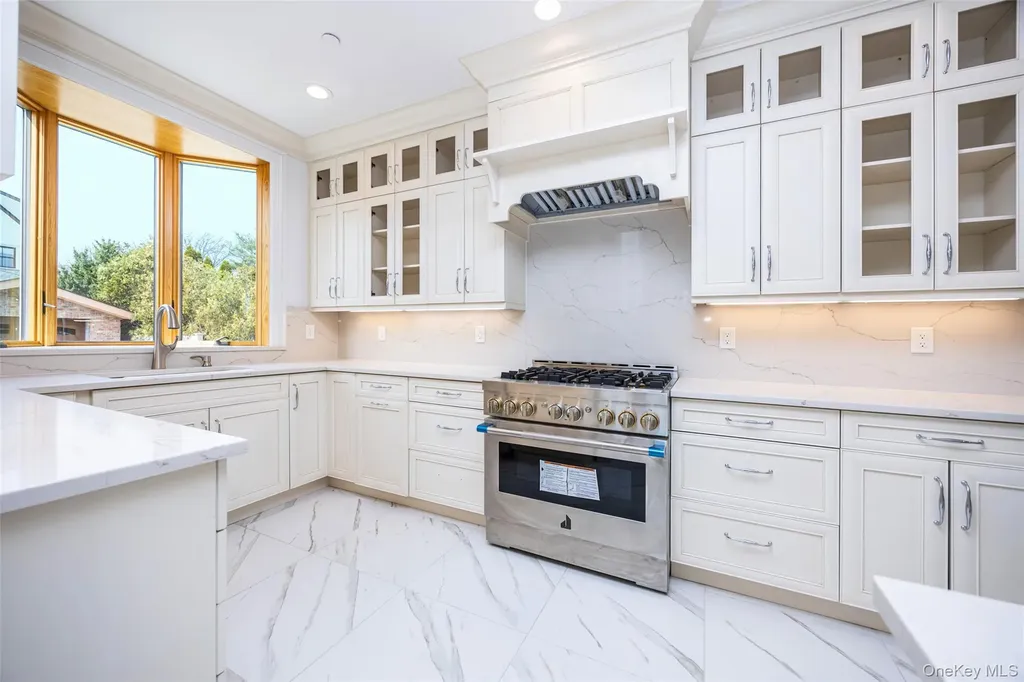 10-42 Utopia Parkway Beechhurst NY 11357