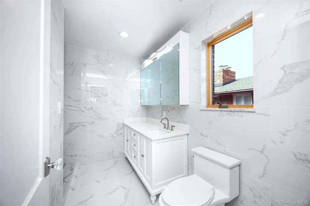 10-42 Utopia Parkway Beechhurst NY 11357