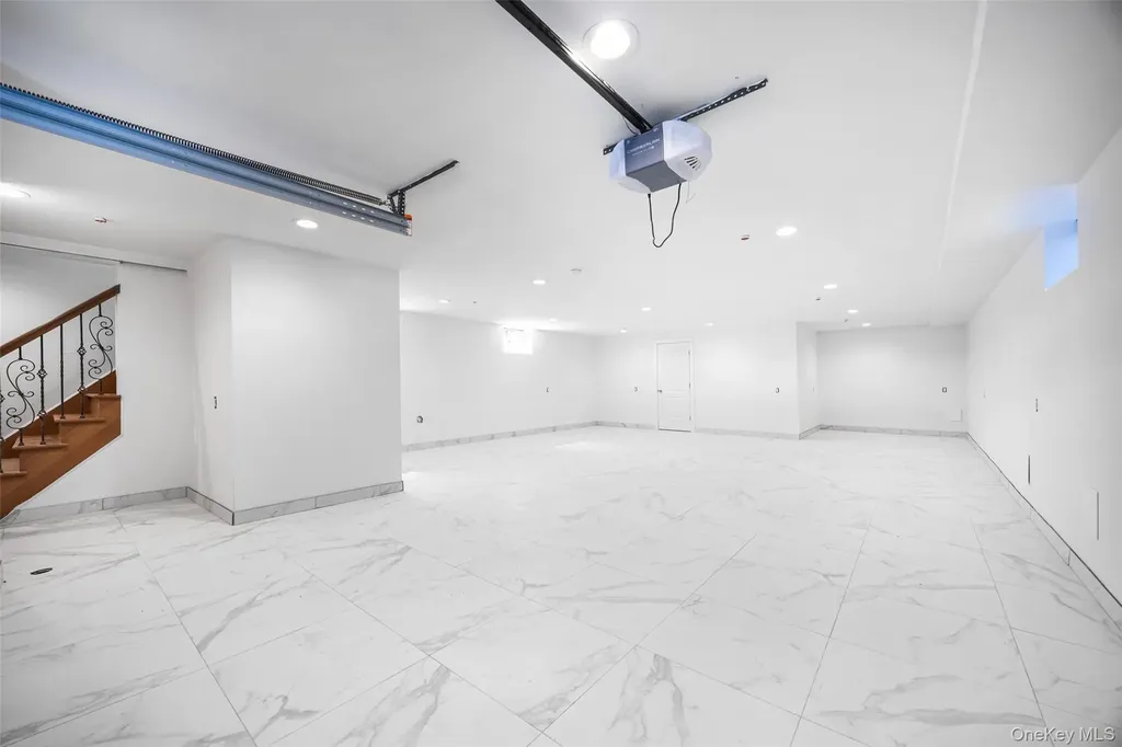 10-42 Utopia Parkway Beechhurst NY 11357