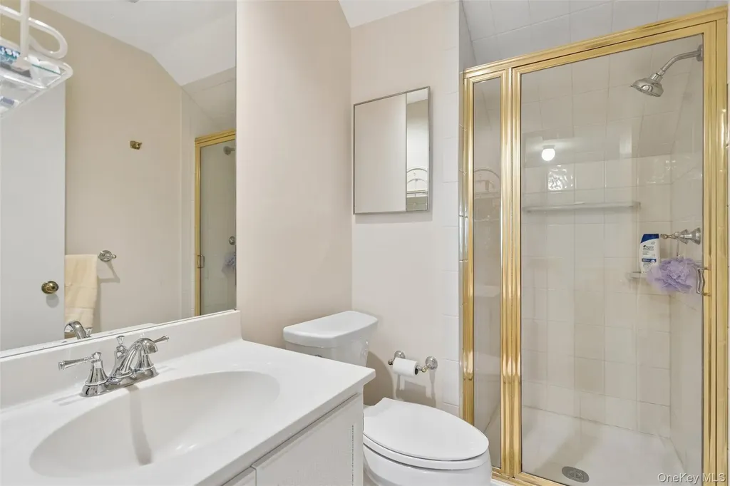 806 Eagle Bay Drive Ossining NY 10562