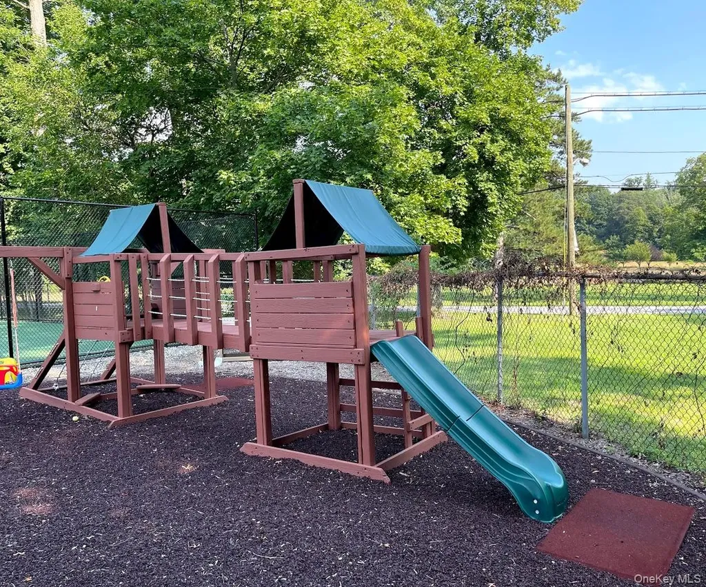 806 Eagle Bay Drive Ossining NY 10562