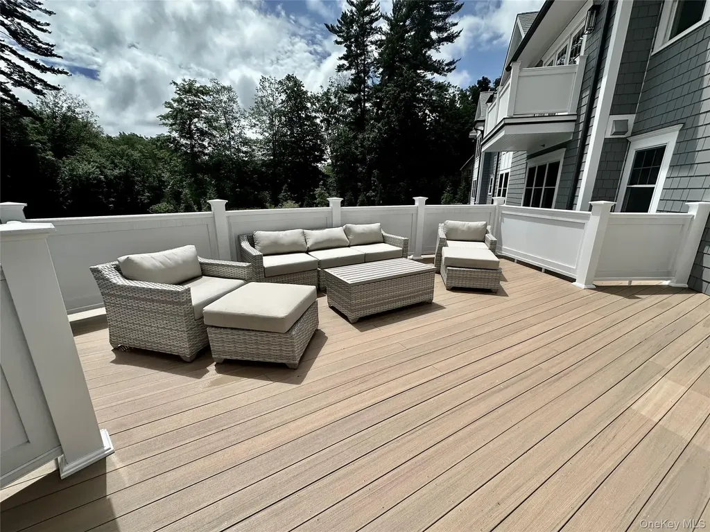 585 Main Street Armonk NY 10504
