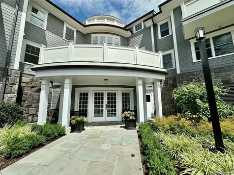 585 Main Street Armonk NY 10504