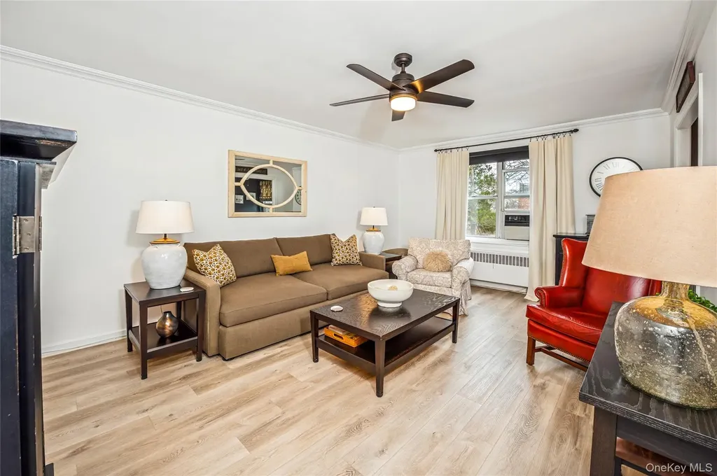 781 Palmer Road Bronxville NY 10708